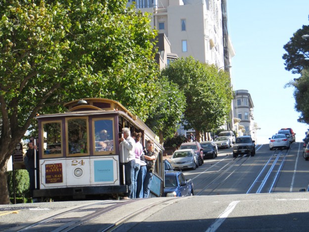 sfo-cablecarts