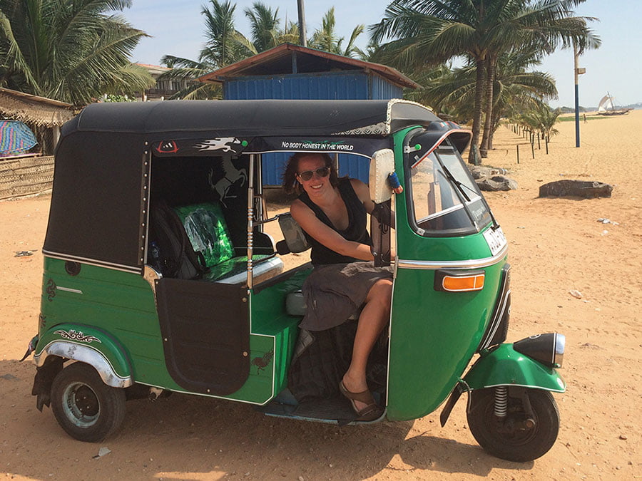 sri-lanka-tuktuk