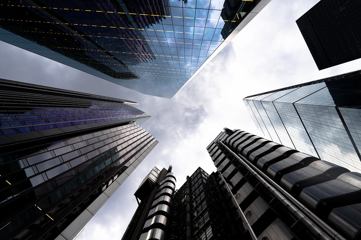 london-financialdistrict-sky