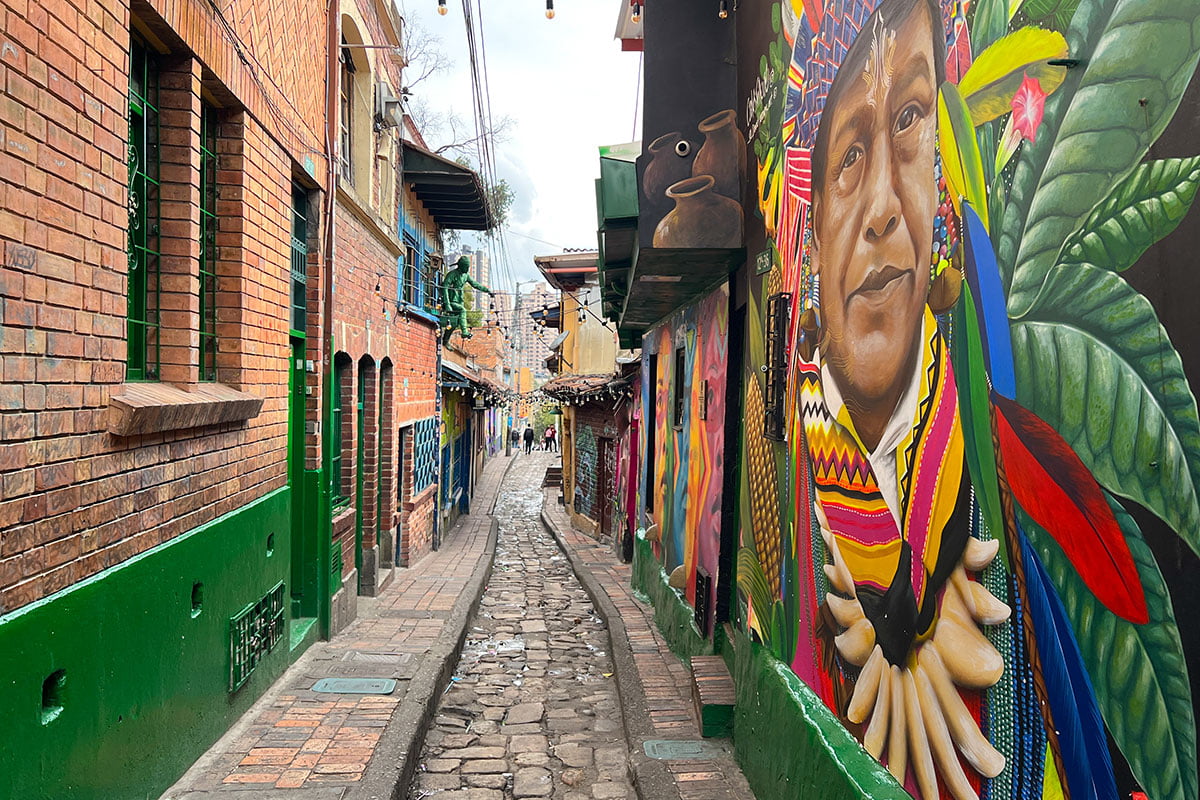 bogota-alley