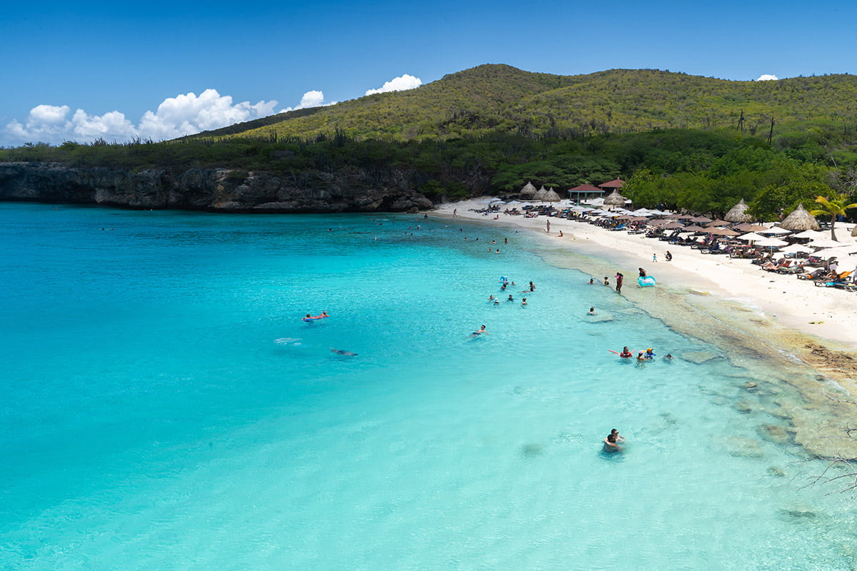 curacao-beach-hopping
